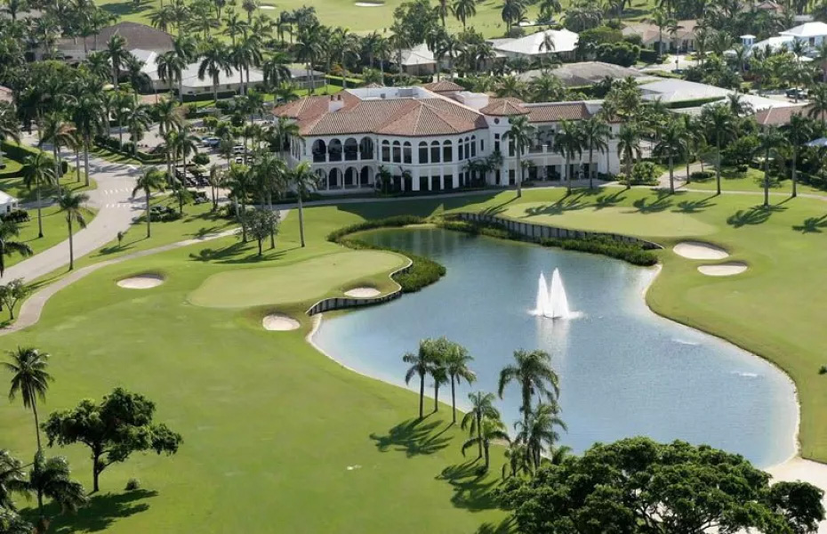 Royal Palm Yacht Club area in Boca Raton